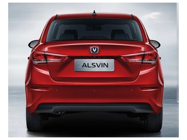 Vista trasera de un Changan Alsvin 2026