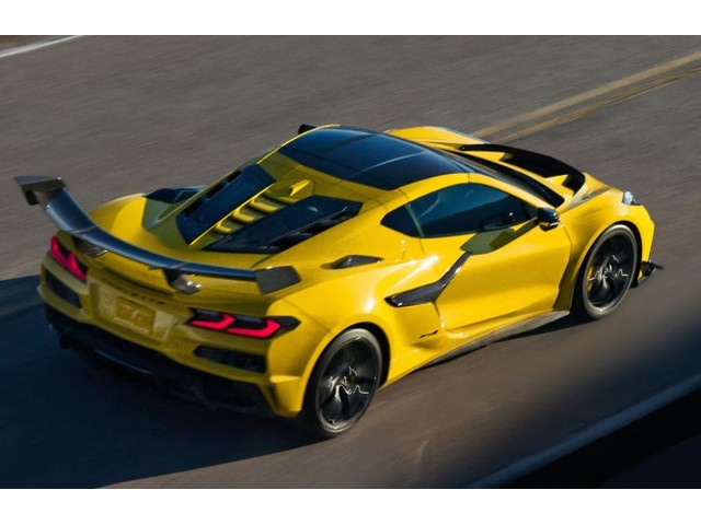 Vista trasera de un General Motors Corvette 2026
