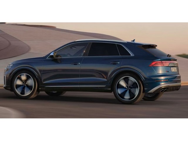 Vista trasera de un Audi Q8 2026