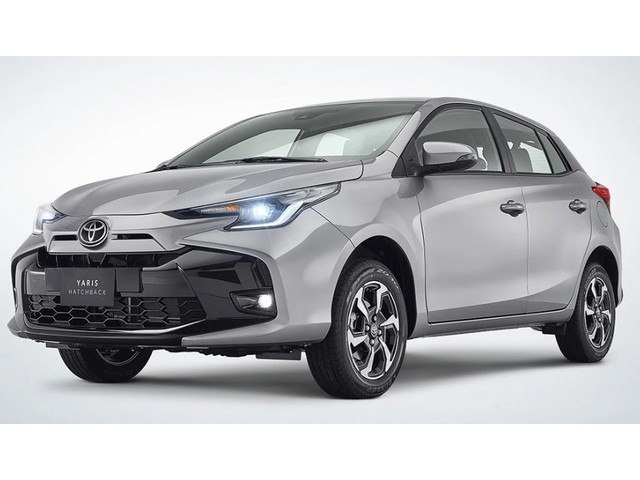 Frente de un Toyota Yaris 2026