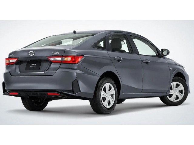 Vista trasera de un Toyota Yaris 2026