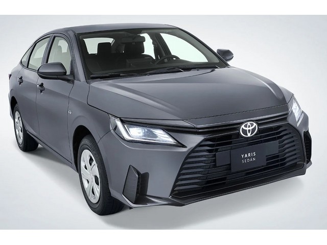 Frente de un Toyota Yaris 2026